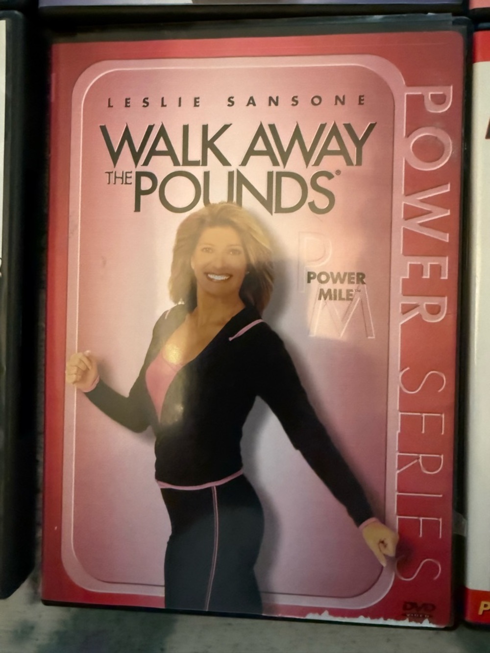 Walk Away the Pounds - Leslie Sansone - Picture 4 of 15